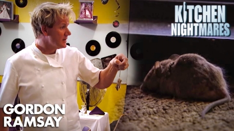 Gordon Finds A MOUSE! | Kitchen Nightmares | Gordon Ramsay