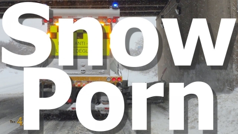 Mississauga: Graders with salt dispensers clearing roadways 2-15-2025