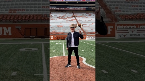 An amazing time seeing the@TexasLonghorns facilities this week ! Hook...