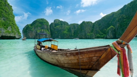 Most AMAZINGLY Beautiful Places In Southeast Asia!